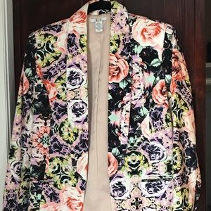 Kaleidoscope and rose mix print blazer